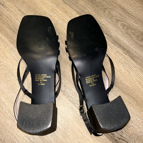 Unlisted Brand Size 11 Chunky Black Heels - Picture 6 of 6